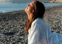 What is Somatics? Understanding the Benefits and Practices of the Therapy