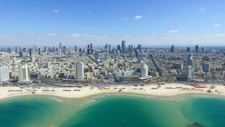 iStock 610983138 Tel Aviv Travel Guide: Must-See Attractions and Hidden Gems
