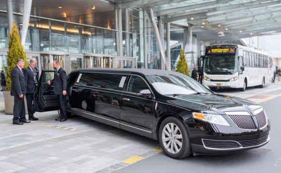 How to Choose the Best Chartered Transportation for Events, Travel & Business