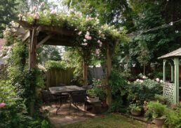How to Choose the Best Garden Pergolas, Arbors & Gazebos for Your Home