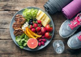 How to Lose Weight Safely: Nutrition, Exercise & Lifestyle Tips