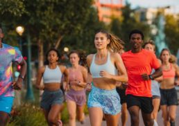 Top Athletic Apparel Trends in 2025: Performance Meets Style